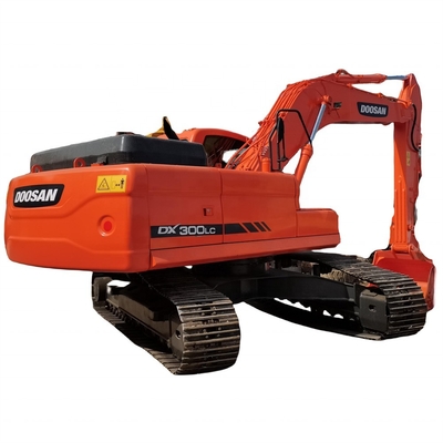 DOOSAN DX300LC tweedehands graafmachine met 0-2000 werkuren en hydraulische stabiliteit