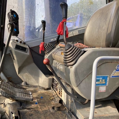 Tweedehands Komatsu PC78 graafmachine met een hoge efficiëntie en goede conditie