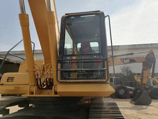 Gebruikte Komatsu PC300 graafmachine en in goede staat met weinig werktijden
