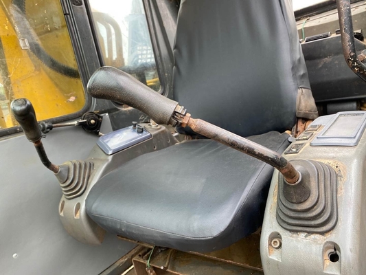 Gebruikte Komatsu PC200-6 graafmachine met geavanceerd hydraulisch systeem 19400 kg machinegewicht