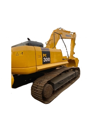 Gebruikte graafmachine Komatsu PC300-7 30 ton met lage werktijden tegen betaalbare prijs