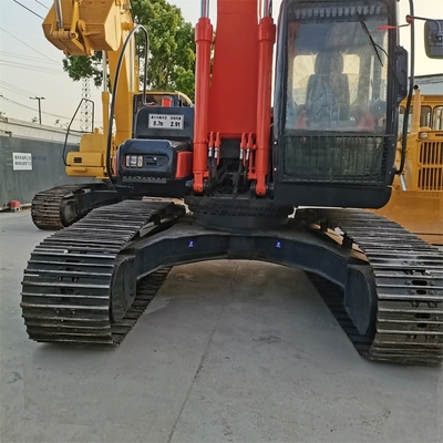 Tweedehands Hitachi ZX210-3G graafmachine in uitstekende staat met 0-2000 uur
