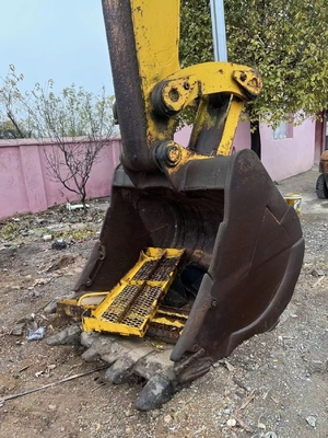 Gebruikte KOMATSU PC600 graafmachine in uitstekende staat met weinig werktijden