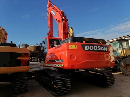 DOOSAN DX300LC Hydraulische graafmachine Beste laag werkende DOOSAN Gebruikte goede prestaties