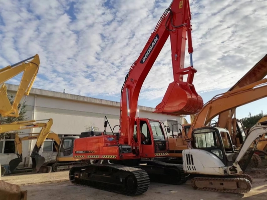 DOOSAN DX300LC Hydraulische graafmachine Beste laag werkende DOOSAN Gebruikte goede prestaties