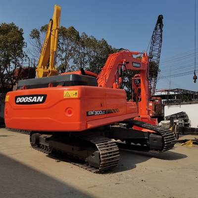 DOOSAN DX300LC graafmachine 30TON werkgewicht krachtige kracht gebruikt Crawler Digger