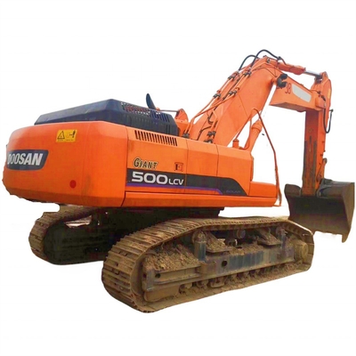 Gebruikte DOOSAN 500LCV graafmachine in goede staat met betaalbare en hydraulische pomp