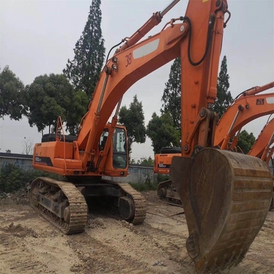 Gebruikte DOOSAN 500LCV graafmachine in goede staat met betaalbare en hydraulische pomp