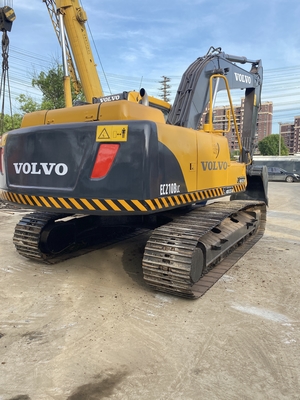 Oorspronkelijke Zweedse VOLVO 210B Graafmachine met een emmercapaciteit van 0,9 m3