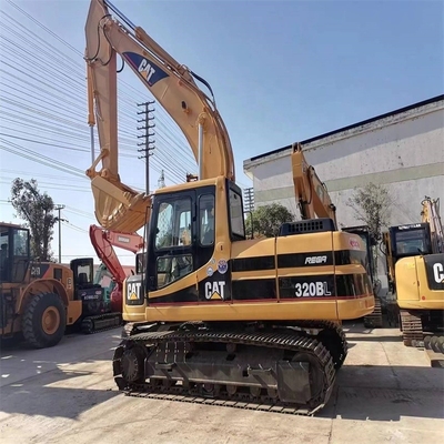 Gebruikte graafmachine Caterpillar 320BL met andere hydraulische pomp in Japan