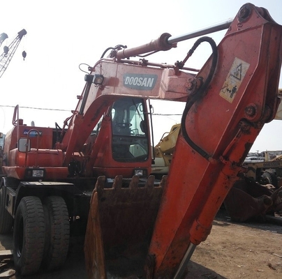 Gebruikte DOOSAN 150W-7 wielgraver 15 ton graver met een emmercapaciteit van 0,7m3