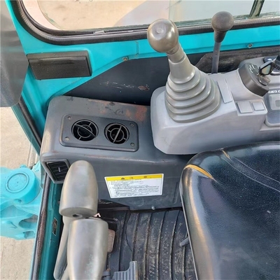 Kleine grootte Goed onderhouden Kubota KX135 graafmachine met originele kleur