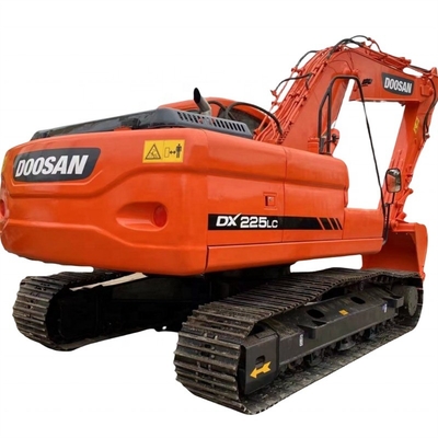 Gebruikte Doosan graafmachine DX225LC voor uw bouwbedrijf