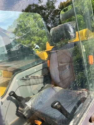 Gebruikte VOLVO EC360B 36TON graafmachine met weinig werktijden en goed onderhouden op voorraad