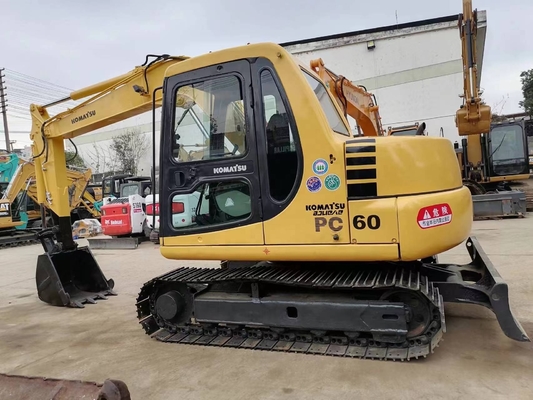 Japanse geïmporteerde Komatsu PC60 Crawler graafmachine met originele motor en lage werktijden