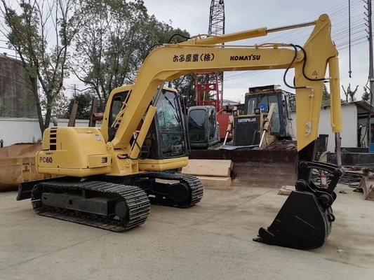 Japanse geïmporteerde Komatsu PC60 Crawler graafmachine met originele motor en lage werktijden