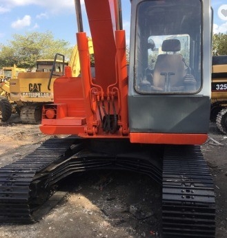 HITACHI EX100 graafmachine 10 ton kruipgraver met HITACHI hydraulische pomp in 2022