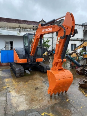 Gebruikte HITACHI ZX55 mini graafmachine 5,5 ton kleine graafmachine met een hoge werkend vermogen