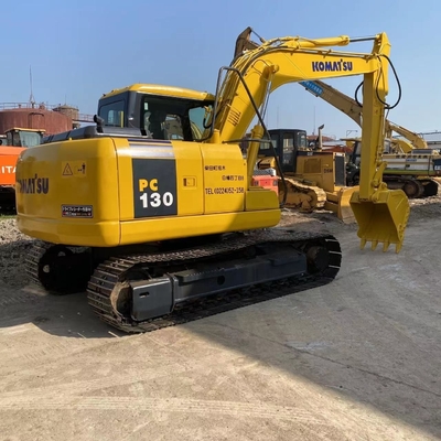 Komatsu PC130 graafmachine uit Japan geïmporteerd in Shanghai Yard