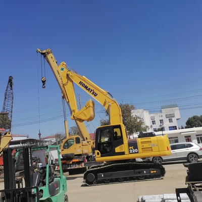 Hydraulische graafmachine met kruipgraver Gele Komatsu PC220 graafmachine met laag brandstofverbruik