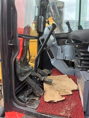 33 kW mini graafmachine KUBOTA KX163 met goede prestaties en lage werktijden op voorraad