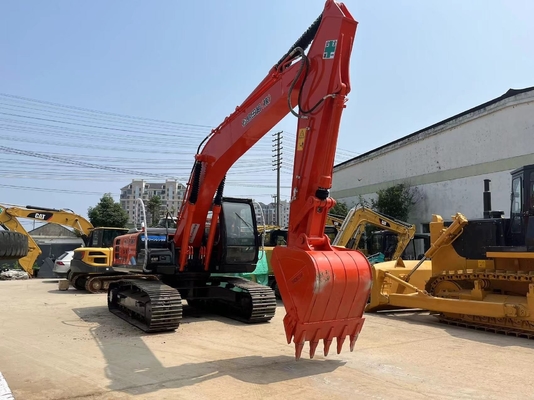 Gebruikte Hitachi ZX200-3G Crawler Excavator met 112kW vermogen en 0-2000 werkuren