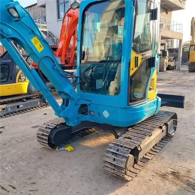 Gebruikte Kubota KX135 graafmachine met een emmercapaciteit van 0,11 m3 en andere hydraulische cilinder