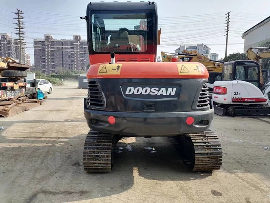 Voordelen Gebruikte DX60-9C Crawler Excavator in goede staat in Shanghai