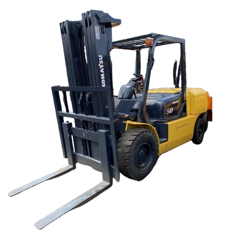 Bijna 5 ton KOMATSU FD50 FD35 FD40 FD45 EPA Motor Hydraulische vorkheftruck met 46 kW vermogen