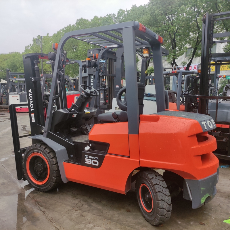 3000 KG Jaar 2023 TOYOTA Japan Made FDZN30 3 TON Vorklift Diesel Palet Lifting Truck