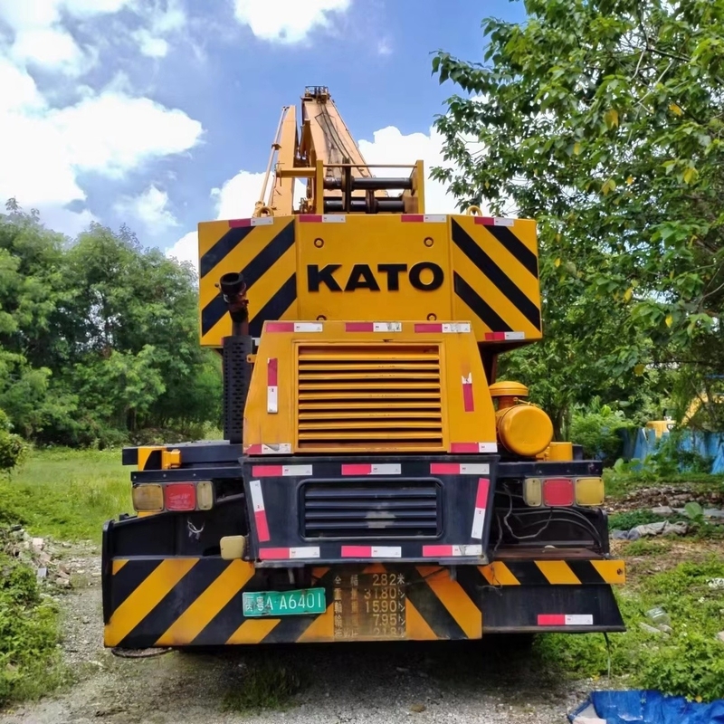 Kato KR-35H Gebruikte kraan met Japanse motor en 35 ton bedrijfsgewicht in grote vraag