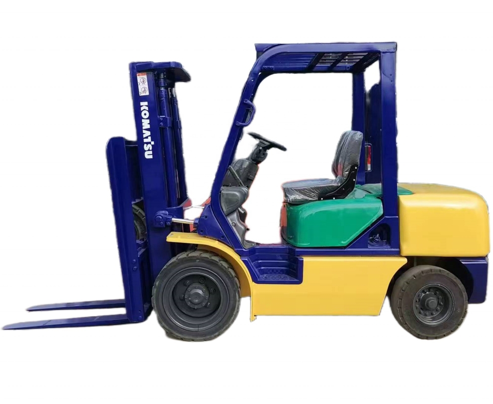 KOMATSU FD30 3ton vorkheftruck met handmatige bediening en goede prestaties op hete sal