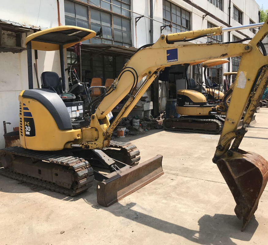 3000 KG Komatsu 3T vorklift in goede staat met weinig werktijden