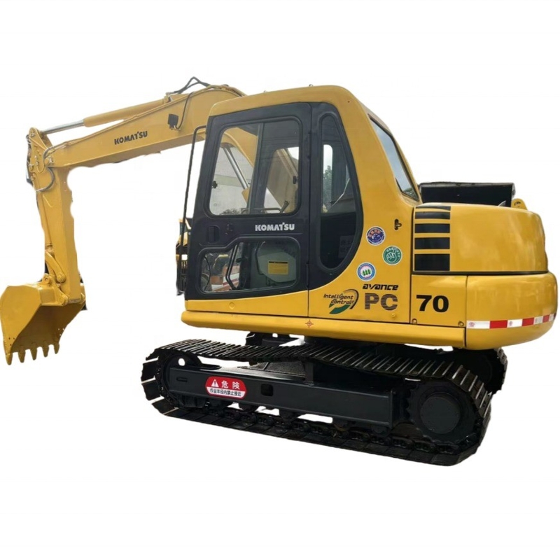 Tweedehands Komatsu PC70 graafmachine in uitstekende staat met 0,38m3 emmercapaciteit