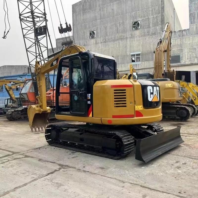 Goed onderhouden gebruikte graafmachine Caterpillar CAT 308E met originele kleur